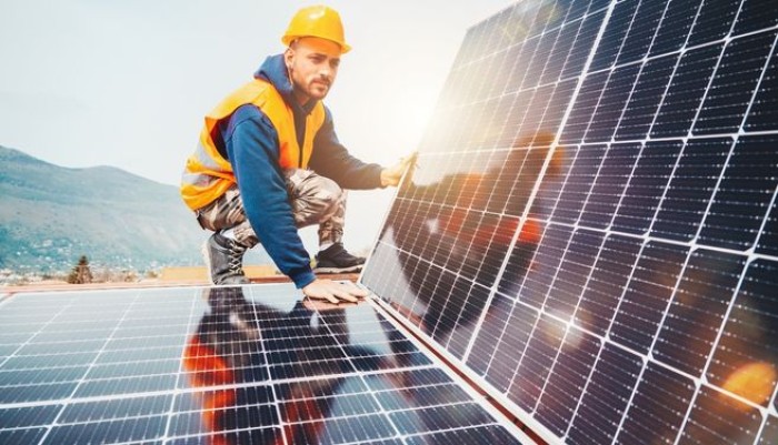 Midwest Clean Energy Jobs Rebound After COVID-19