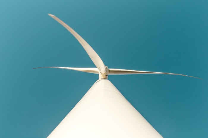 Major utility: Cutting carbon with wind, solar “a good business plan”